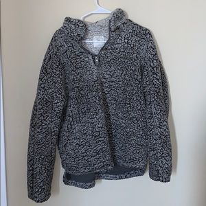 Thread + supply wooly quarter zip